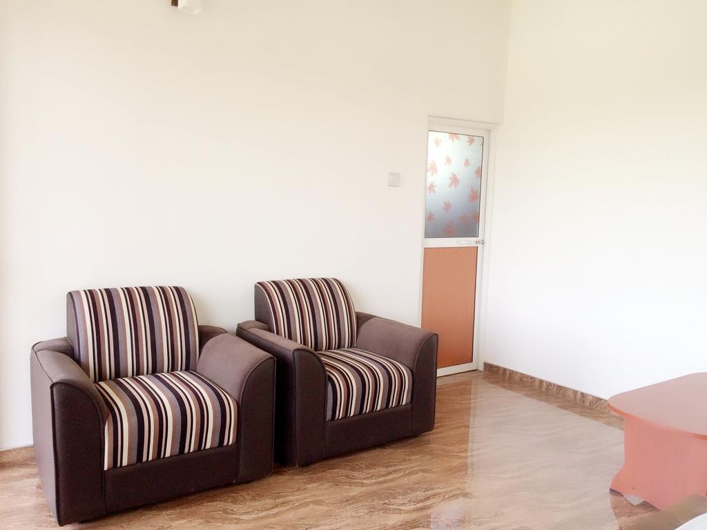 Thisara Guest House Polonnaruwa Exterior foto